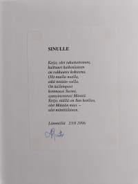 Mäntän sankarit : vuoden 1918 sodan, talvisodan ja jatkosodan mänttäläiset sankarivainajat (signeerattu, tekijän omiste)