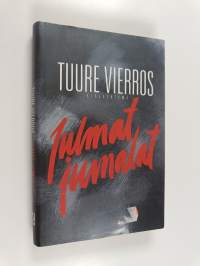 Julmat jumalat : Euripides Pellassa