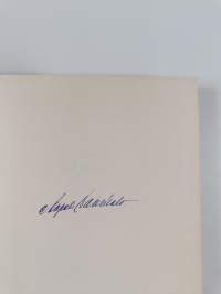 Syntisten vapahtaja (signeerattu)