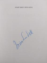 Svart brev från Kina (signeerattu)