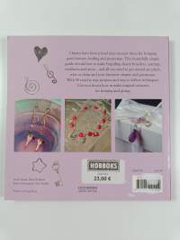 Charmed - 50 Bracelets, Necklaces and Earrings to Make and Give