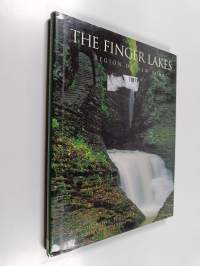 The Finger Lakes Region of New York : A Photographic Portrait