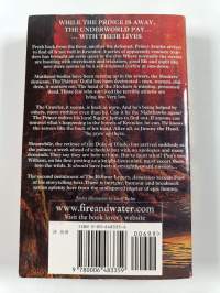Krondor : The Assassins : Book 2 of The Riftwar Legacy