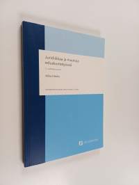 Juridiikkaa ja muotoja eduskuntatyössä