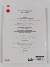 Citoyens de papier en Afrique 112