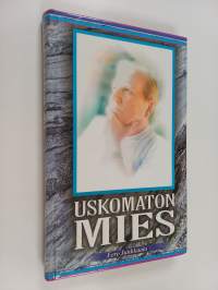 Uskomaton mies