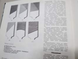 Diesel-lehti 1959 sidottu vuosikerta, runsas mainoskuvitus työkoneista ja moottoreista, värikuvaesittelyt mm. Fiat 600 &amp; Volga, erittäin laadukas julkaisu