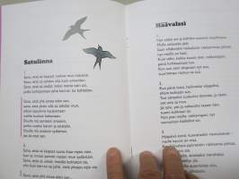 Laulun sankarit -laulukirja