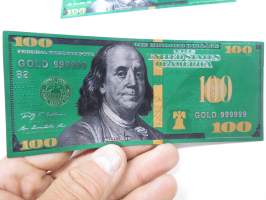 One Hundred (100) Dollars - United States - Benjamin Franklin - Gold foil novelty note -keräilyseteli 24 K kullattu seteli, leikkirahaa