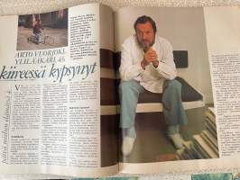 Me naiset 1975 nr 38, 19.9.1975, Carita Järvisen kesäpaikka, Lasse Pöysti, Joonas Kokkonen, Vicky Rosti, Arto Vuorjoki, yksiö