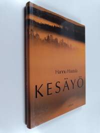 Kesäyö : hetkiä pohjoisessa valossa