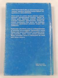 Opettajan maailma (signeerattu)