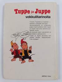 Tuppe ja Juppe auttavat norsua