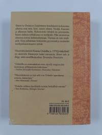 Luulotieteen kandidaatti : kolumneja