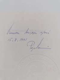 Hovikosken valtiatar (signeerattu)
