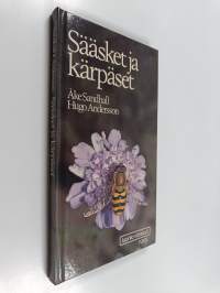 Sääsket ja kärpäset : kaksisiipiäisten ulkonäkö, kehitysvaiheet ja elintavat