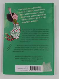 Hilja ja vihreän talon kesä