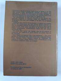 Services and urbanization at the turn of the century : the diffusion of innovations