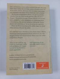 Min fantastiska väninna, Bok 1 - Barndom och tonår