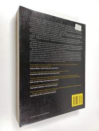 Macroeconomics : a European text