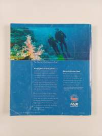 Open water : diver manual (ruotsinkielinen)