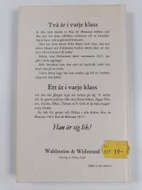 Ett år i varje klass : flera minnen från min gamla skola och den tiden