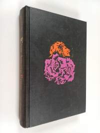 Lion Among Roses - A Memoir of Finland