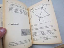 Retkeilypyöräkirja