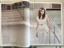 Moda 2014 nr 9, tyylikkäänä juhlakauteen, sisältää kaava-arkin