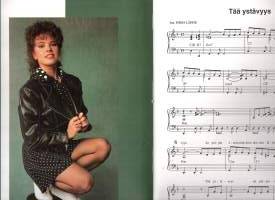 Arja Koriseva- Me kaksi vain, nuottikirja