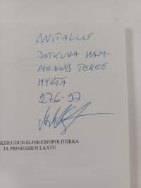 Kaupunkiseudun elinkeinopolitiikka ja prosessien laatu : Tampere, Turku, Oulu, Seinäjoki, Vammala ja Pakano benchmarking-vertailussa (signeerattu, tekijän omiste)