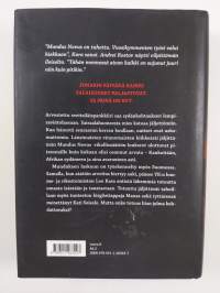 Taavi Soininvaara-setti (10 kirjaa) : Marsalkan miekka ; Jumalten sota ; Rikollisen kaunis ; Haukka ja kyyhky ; Darwinin seitti ; Tuhon messias ; Pakonopeus ; Pun...