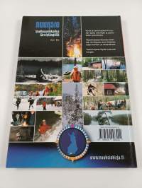 Nuuksio : vaellusseikkailua järviylängöllä