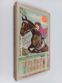 En flicka i sadeln