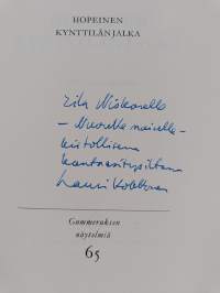 Hopeinen kynttilänjalka (signeerattu, tekijän omiste)