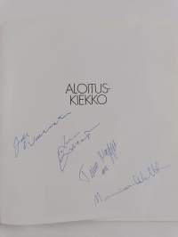 Aloituskiekko (signeerattu)