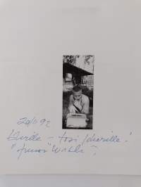 Aloituskiekko (signeerattu)