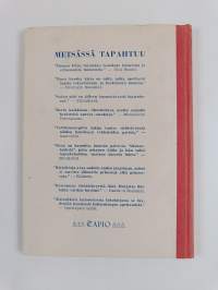 Metsässä tapahtuu : satu metsän arki- ja juhlapäivistä