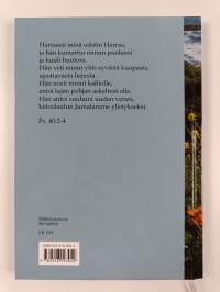 Toivon välähdyksiä kyynelten keskellä