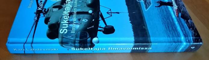 Sukeltajia ilmavoimissa - Ilmavoimien sukellustoiminta 1964-2000