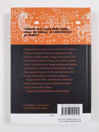 Tyttö joka pelkäsi pimeää (signeerattu)