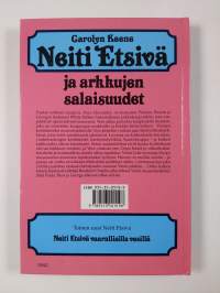 Neiti Etsivä ja arkkujen salaisuudet