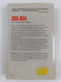 Bel-Ria : pienen koiran seikkailut sodassa