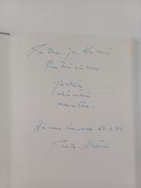 Taisto Ahtola juttutuulella (signeerattu, tekijän omiste)