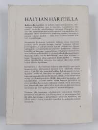 Haltian harteilla : kuvia ja retkitarinoita Käsivarren suurtuntureilta