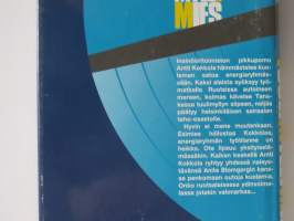 Tuulimyllymies ja muita murhia