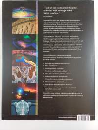 Scientifica : laaja katsaus luonnontieteiden maailmaan : matematiikka, fysiikka, tähtitiede, biologia, kemia, geologia, lääketiede
