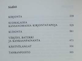 Kotitaito - Kodin suuri käsityökirja 1-2 ja kolmas osa Kodin Suuri ompelukirja.   (HUOM! Osat myydään myös erikseen a´ 12 euroa)