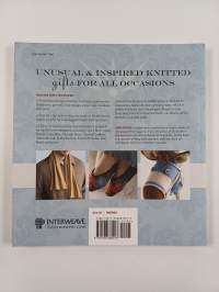 Knitted gifts  : irresistible projects to make &amp; give