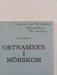 Ortnamnen i Mörskom (signeerattu, tekijän omiste)